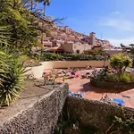 Castle Harbour 347